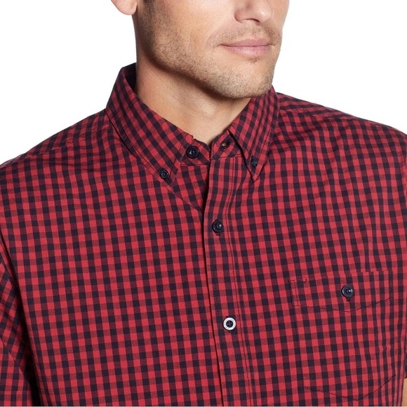 216. Weatherproof Men's Woven Comfort Stretch Short Sleeve Button Down Shirt - Picture 3 of 8
